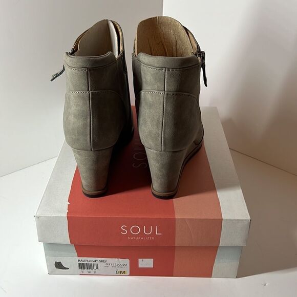 Soul Naturalizer Haley Light Gray Wedge Bootie size 8M - Picture 3 of 5